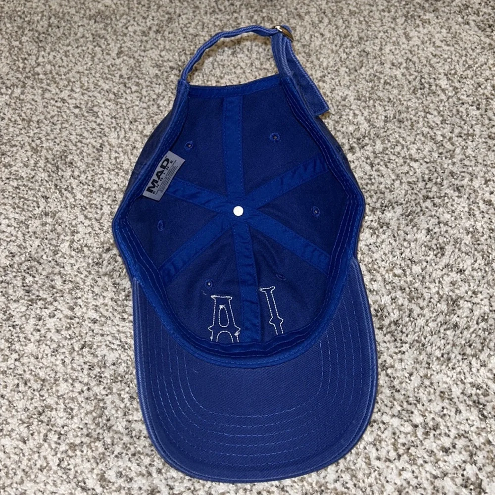 LA hat - Picture 3 of 3